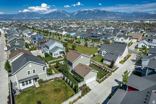 5158 W MELLOW WAY, South Jordan, UT 84009