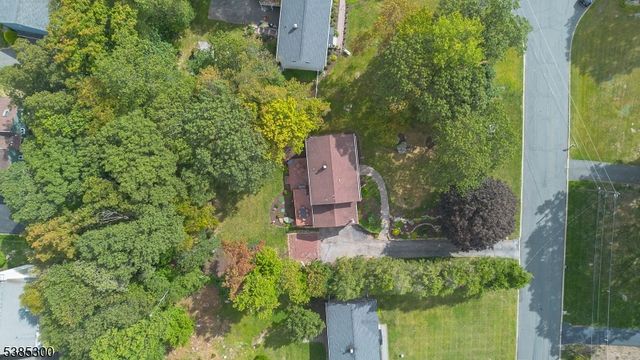 55 Fox Trail Rd, Sparta Twp., NJ 07871
