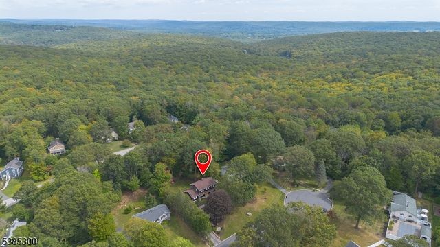 55 Fox Trail Rd, Sparta Twp., NJ 07871