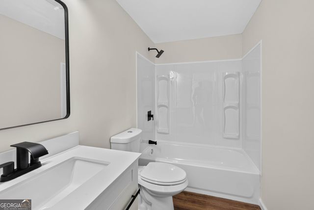 718 W 51st Street, Savannah, GA 31405