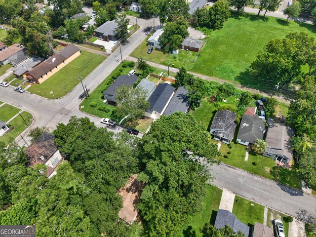 718 W 51st Street, Savannah, GA 31405