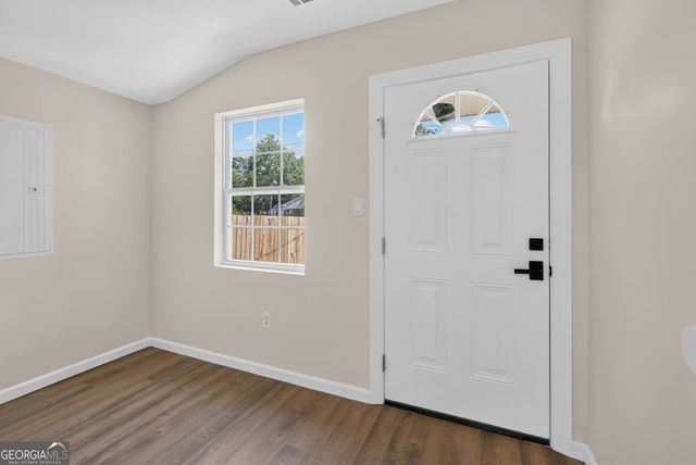 718 W 51st Street, Savannah, GA 31405