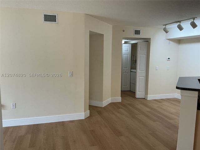 4200 San Marino Blvd 107, West Palm Beach, FL 33409