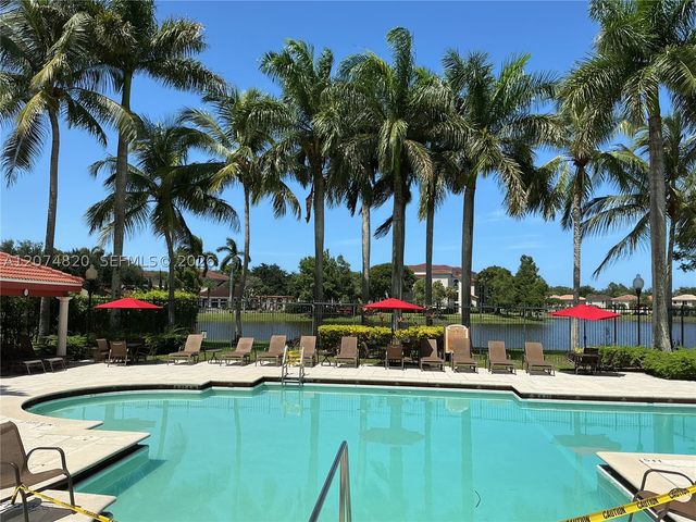 4200 San Marino Blvd 107, West Palm Beach, FL 33409