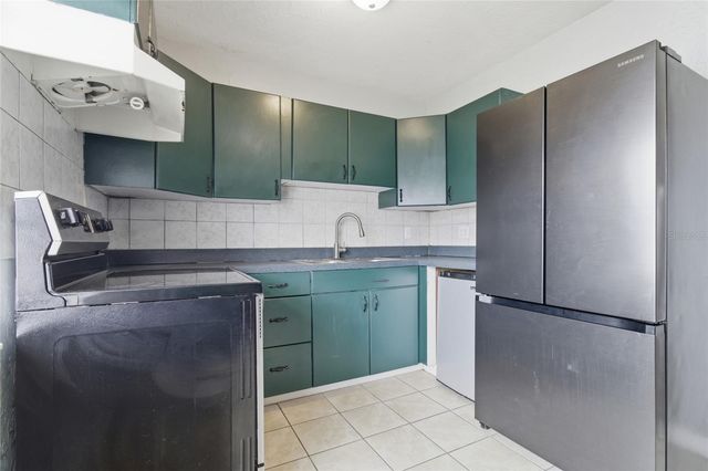 2602 12TH STREET W, Palmetto, FL 34221