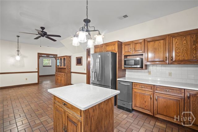 512 Everett Drive, Pooler, GA 31322