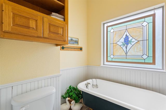 13730 Settlements RD, Salado, TX 76571