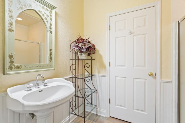 13730 Settlements RD, Salado, TX 76571