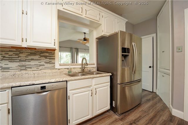 1902 Massey Circle, South Charleston, WV 25303