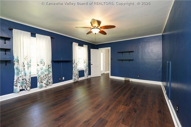 1902 Massey Circle, South Charleston, WV 25303