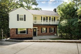 1902 Massey Circle, South Charleston, WV 25303