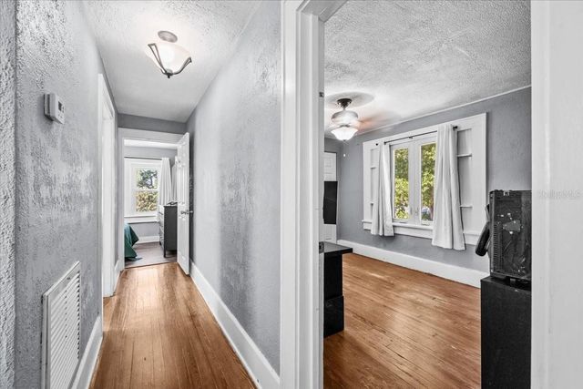 5110 EMERSON AVENUE S, St Petersburg, FL 33707