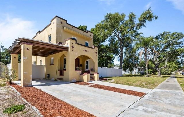 5110 EMERSON AVENUE S, St Petersburg, FL 33707