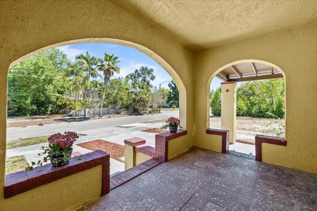5110 EMERSON AVENUE S, St Petersburg, FL 33707
