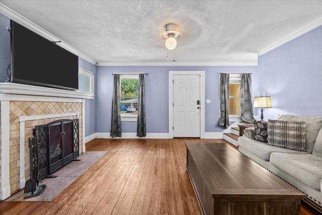 5110 EMERSON AVENUE S, St Petersburg, FL 33707