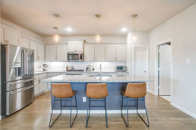 5709 Freeport Lane, Fort Worth, TX 76126