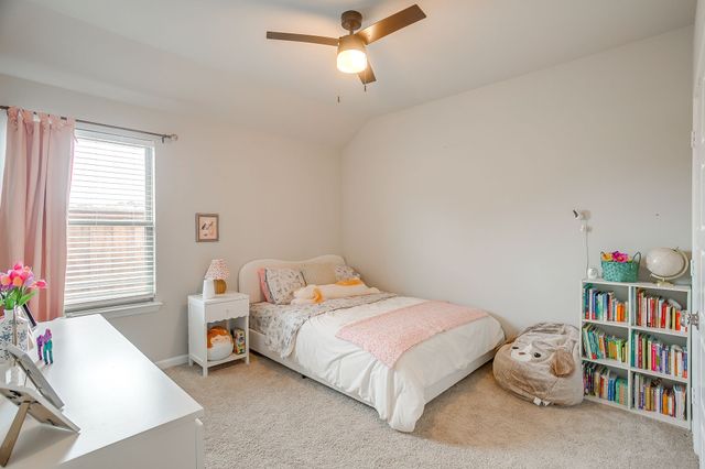 5709 Freeport Lane, Fort Worth, TX 76126