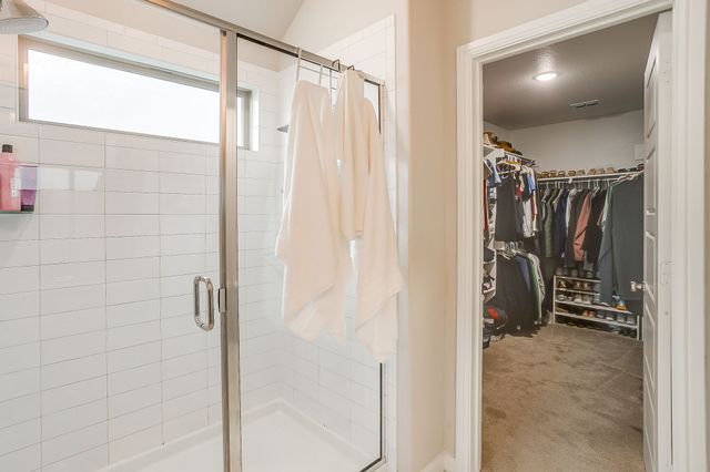 5709 Freeport Lane, Fort Worth, TX 76126