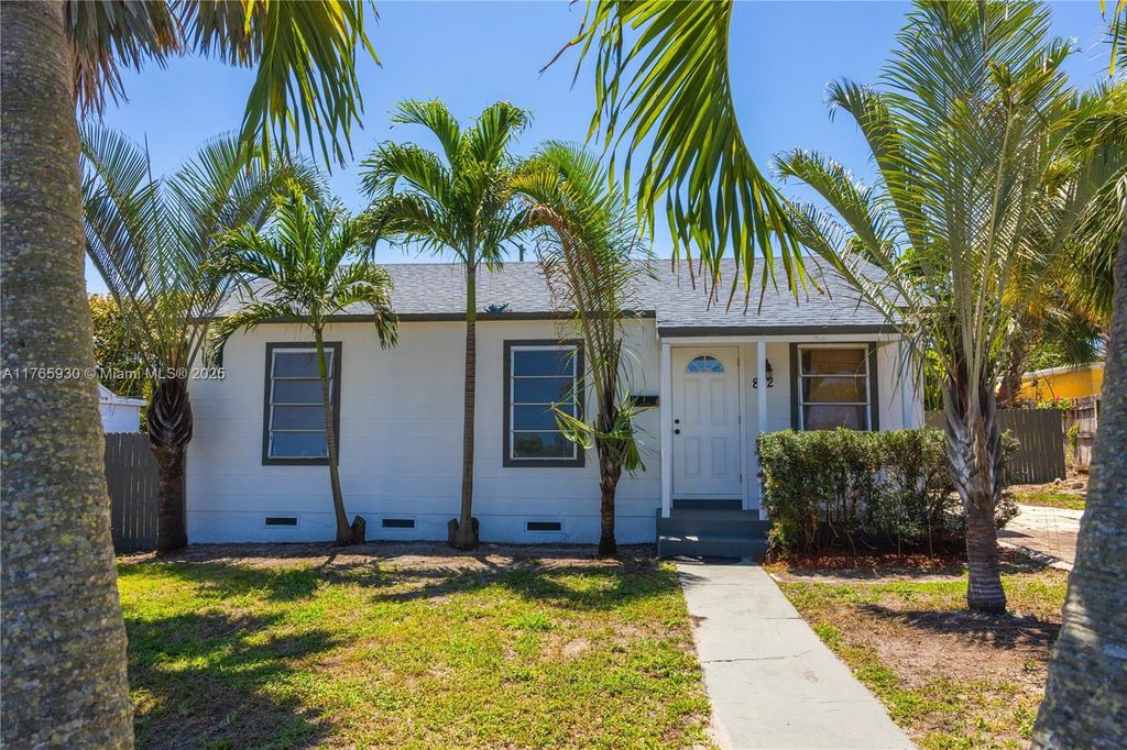 812 33rd St, West Palm Beach, FL 33407