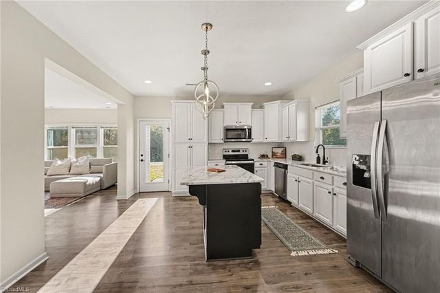 5502 Baverhof Drive, Greensboro, NC 27405