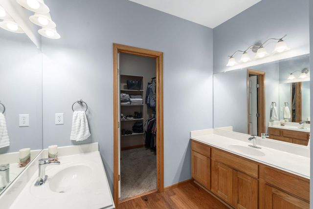 21722 SW Roberta Ln, Douglass, KS 67039