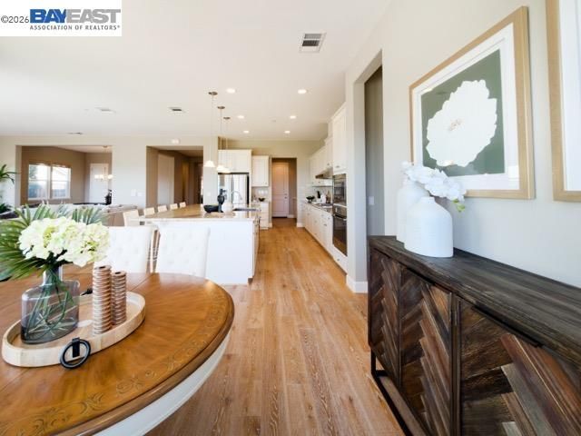 1676 N Terracina Dr, Dublin, CA 94568