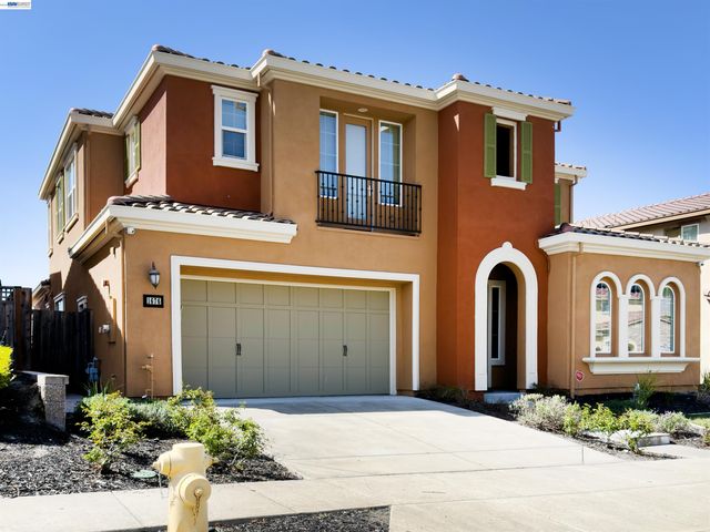 1676 N Terracina Dr, Dublin, CA 94568