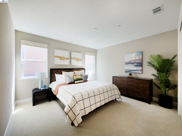 1676 N Terracina Dr, Dublin, CA 94568