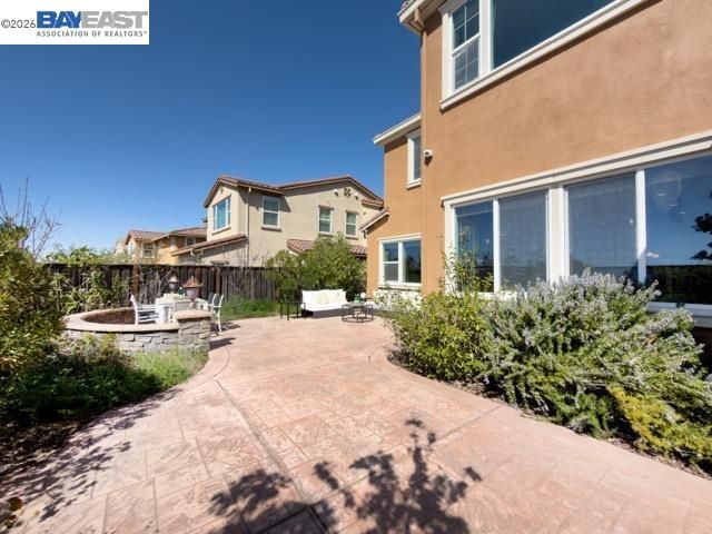 1676 N Terracina Dr, Dublin, CA 94568