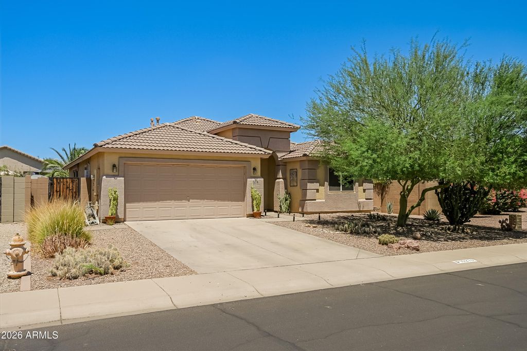 15276 W LAUREL Lane, Surprise, AZ 85379 — photo 2