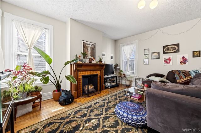 174 Mariner Street, Buffalo, NY 14201