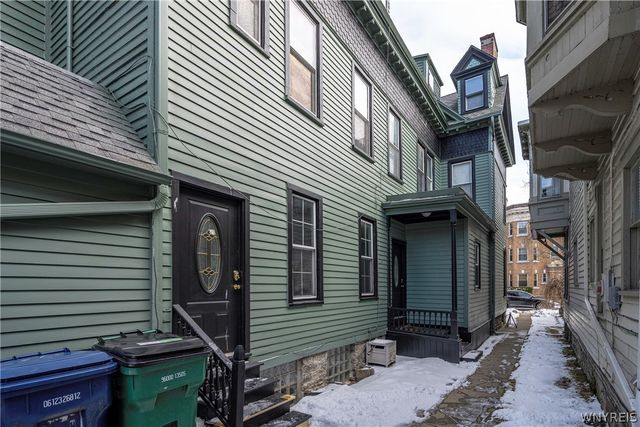 174 Mariner Street, Buffalo, NY 14201