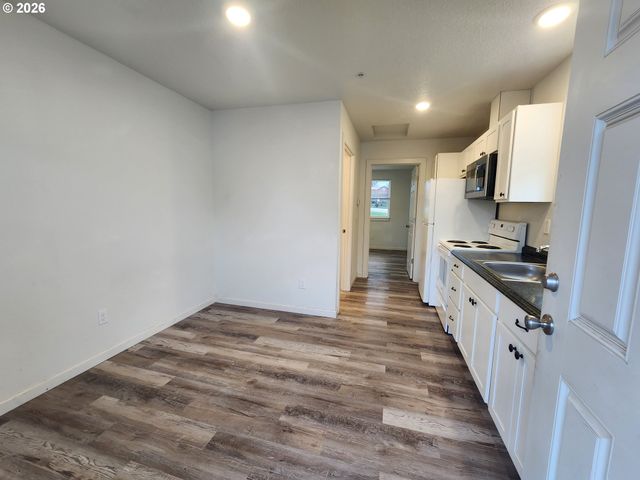 2600 Se ORIENT Dr, Gresham, OR 97080