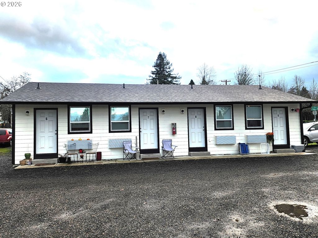 2600 Se ORIENT Dr, Gresham, OR 97080