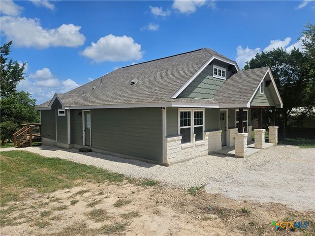 905 Roadrunner Spur, Canyon Lake, TX 78133