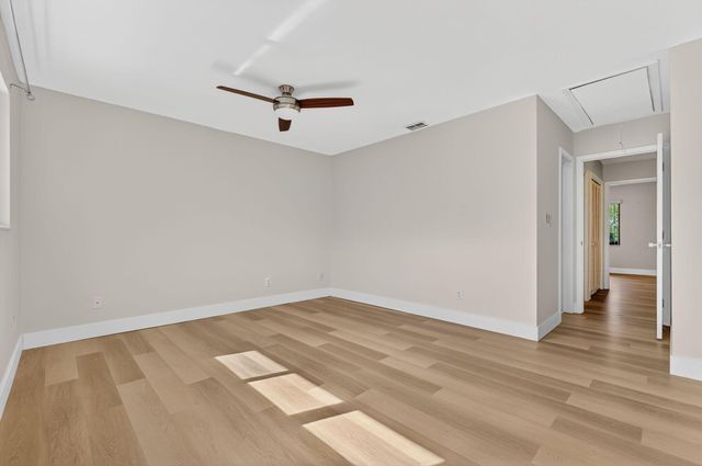 2140 NE 44th Street, Lighthouse Point, FL 33064