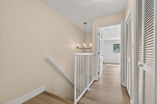 2140 NE 44th Street, Lighthouse Point, FL 33064