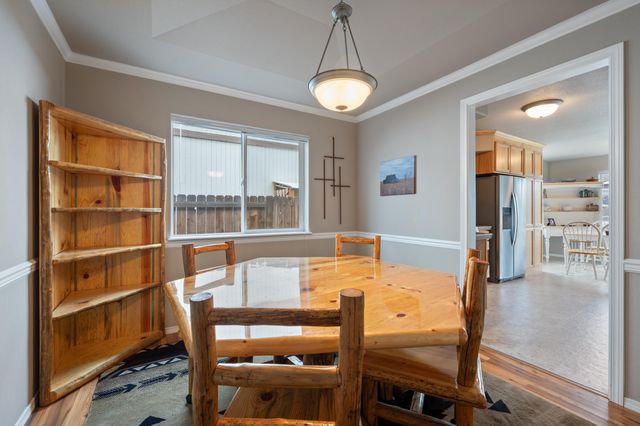 2560 NE 5th Street, Redmond, OR 97756