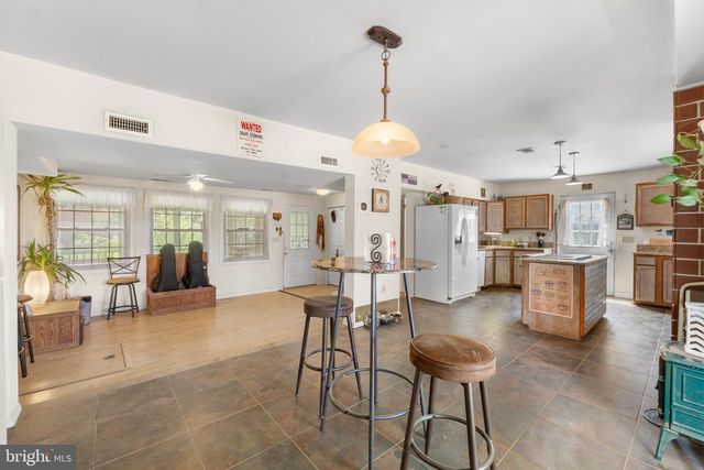 15921 FREDERICK RD, Woodbine, MD 21797