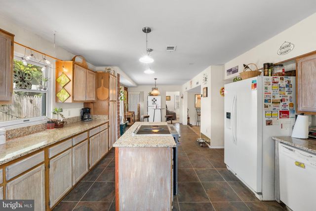 15921 FREDERICK RD, Woodbine, MD 21797
