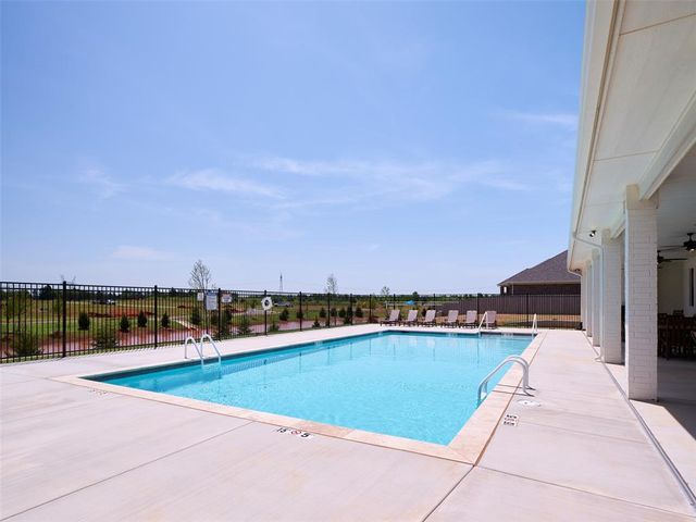 16205 Blackberry Farm Road, Oklahoma City, OK 73013