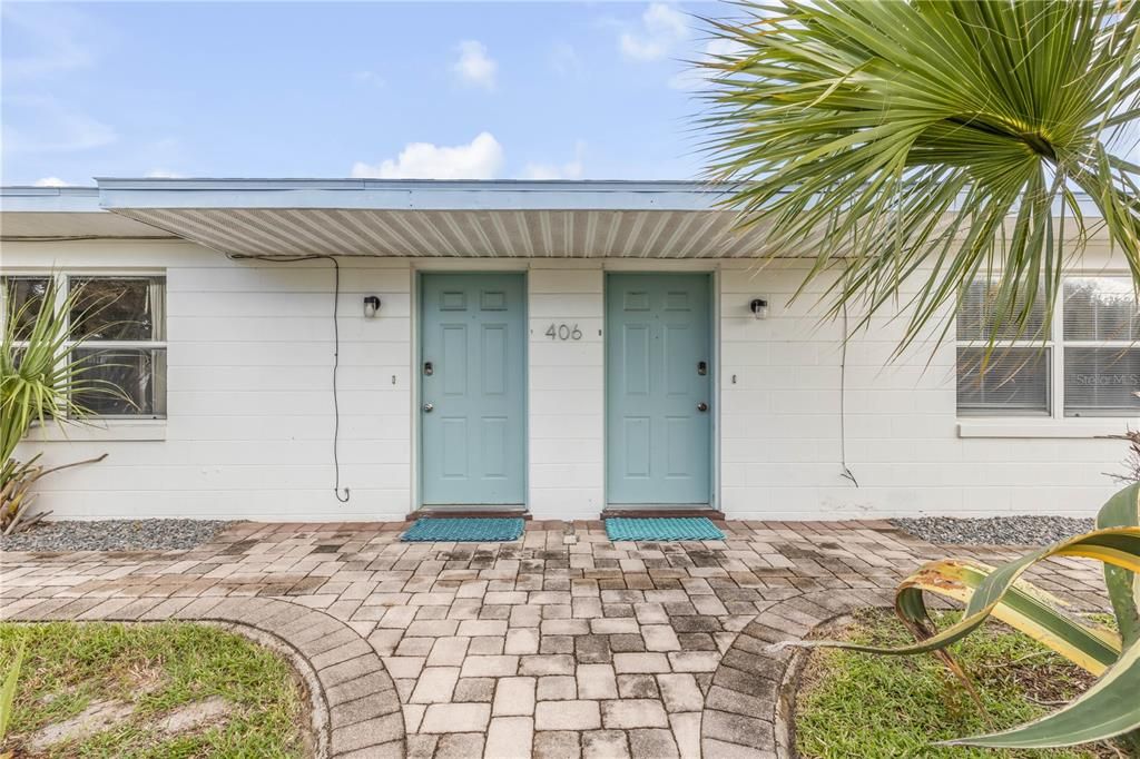 Image 3 of property listing at 406 CEDAR AVENUE, New Smyrna Beach, FL 32169