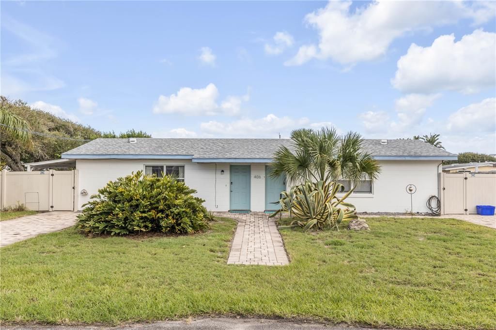 Image 5 of property listing at 406 CEDAR AVENUE, New Smyrna Beach, FL 32169