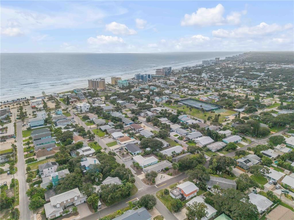 Image 63 of property listing at 406 CEDAR AVENUE, New Smyrna Beach, FL 32169