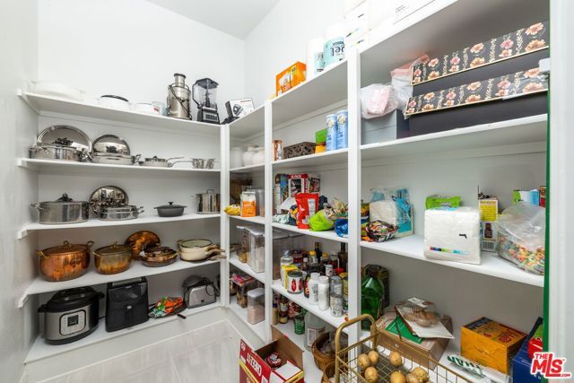 11734 N Manchester Way, Porter Ranch (los Angeles), CA 91326