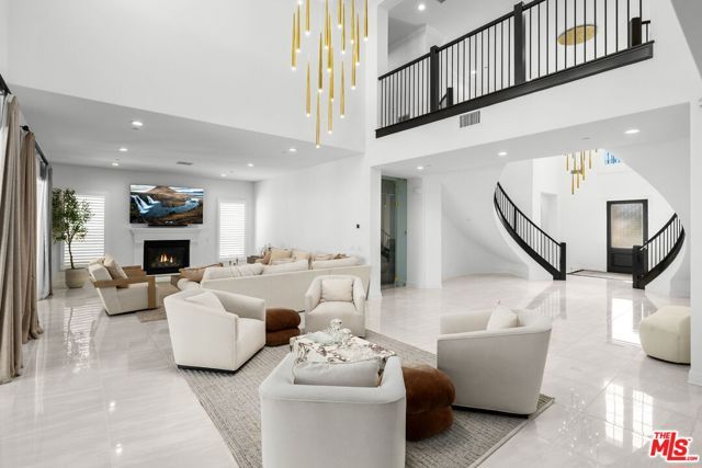 11734 N Manchester Way, Porter Ranch (los Angeles), CA 91326