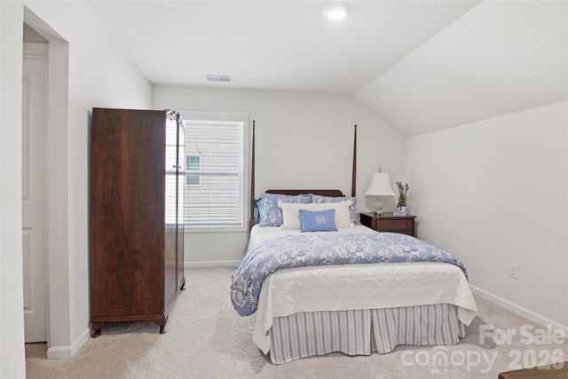 141 Rhuidean Court, Troutman, NC 28166