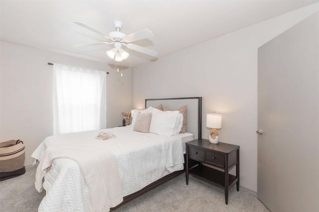 1088 Park Plaza Drive D, Austin, TX 78753