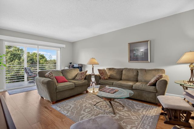 2301 LUCAYA Lane D4, Coconut Creek, FL 33066