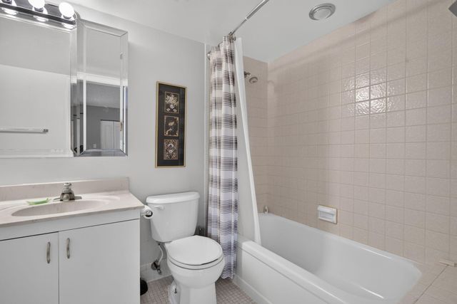 2301 LUCAYA Lane D4, Coconut Creek, FL 33066